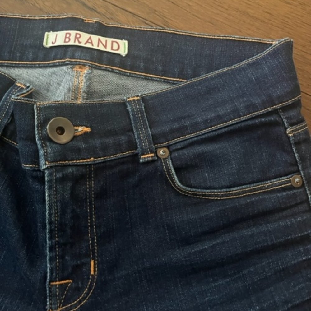 J Brand Flare Dark Jeans Size 28